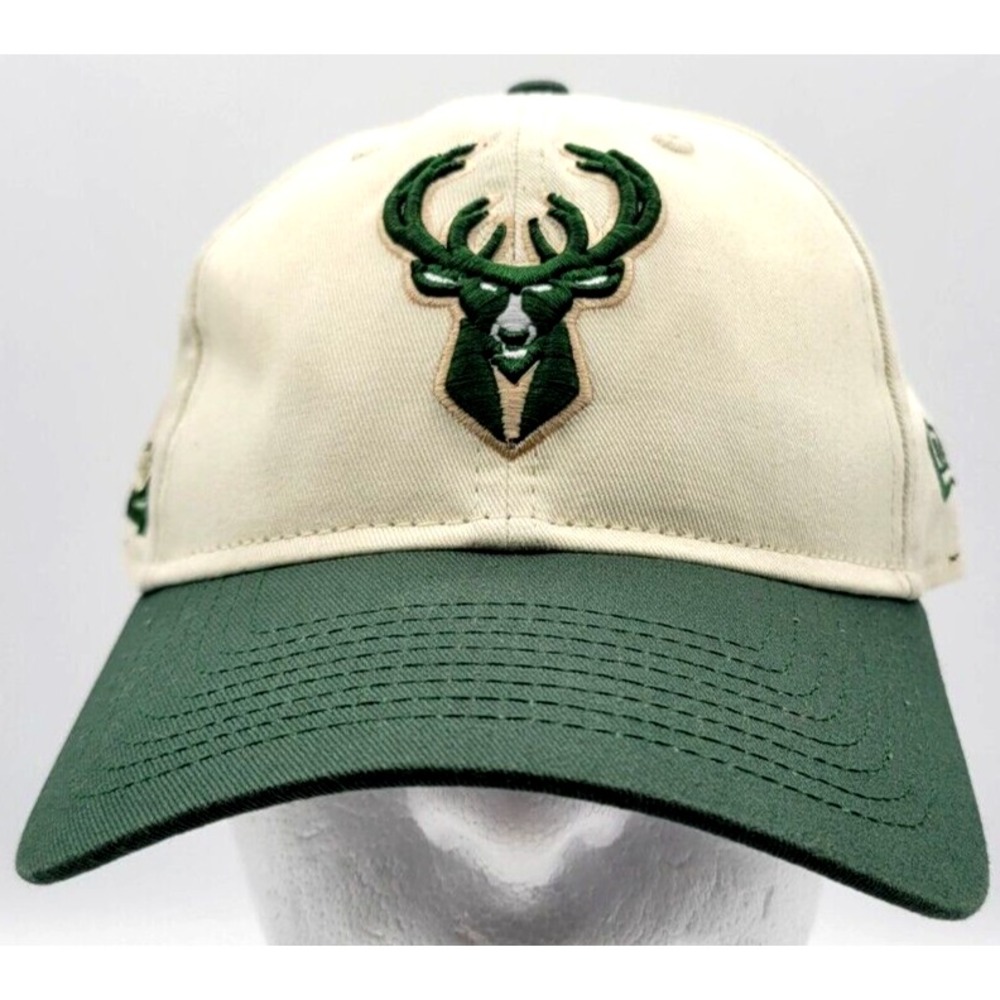 MILWAUKEE BUCKS HAT CAP‎ ADJUSTABLE CAP NEW ERA 9TWENTY BLACK RED ONE SIZE MENS